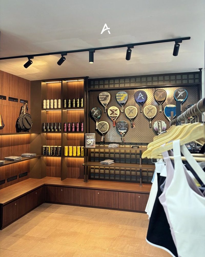 Avion pro shop